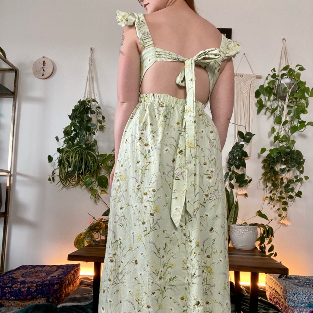 Long floral dress - Picture 3 of 3